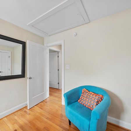 Charming Dt 3-Bed Bungalow With Fenced-In Yard Ρόλι Εξωτερικό φωτογραφία