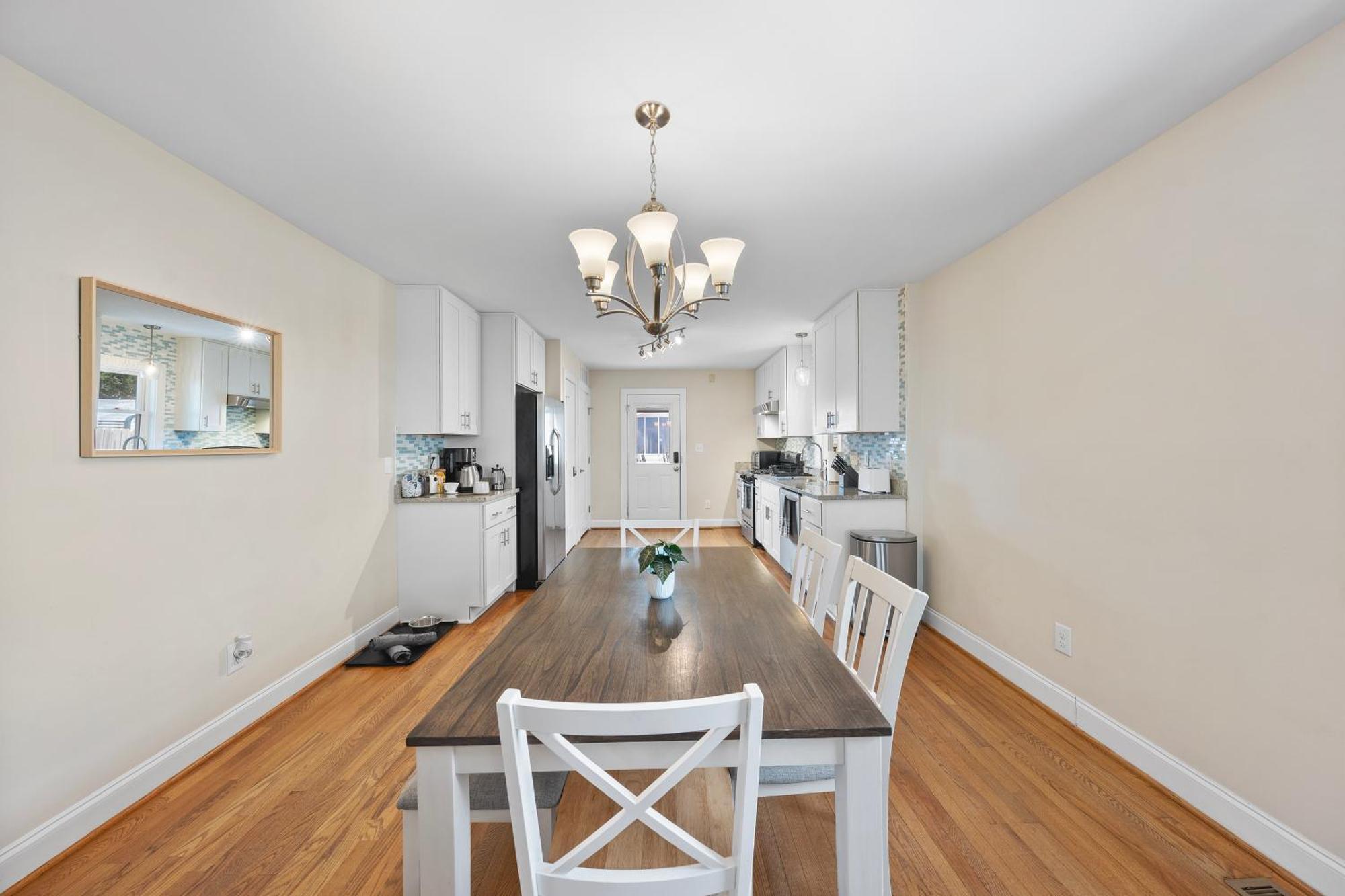 Charming Dt 3-Bed Bungalow With Fenced-In Yard Ρόλι Εξωτερικό φωτογραφία